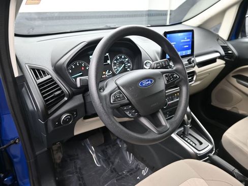 Used 2021 Ford EcoSport SE w/ SE Convenience Package image 9