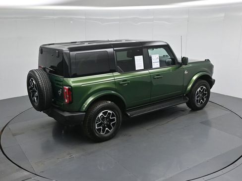 Certified 2025 Ford Bronco Outer Banks image 40