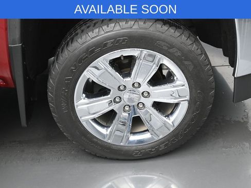 Used 2018 GMC Sierra 1500 SLT AWD/4WD image 39