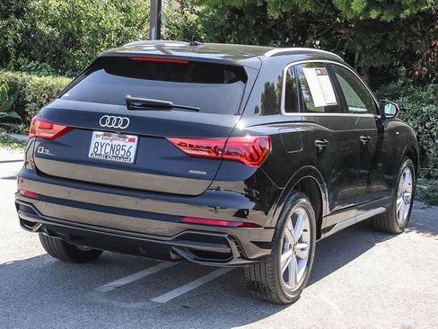 Used 2022 Audi Q3 2.0T Premium w/ Convenience Package AWD/4WD image 10