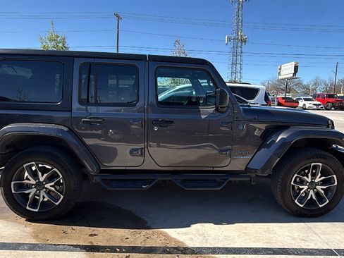 Used 2024 Jeep Wrangler Sport S w/ Convenience Group image 4