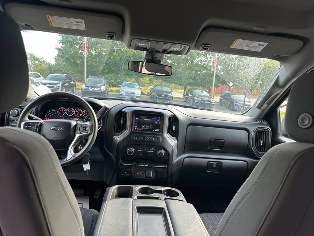 Used 2021 Chevrolet Silverado 1500 Custom Trail Boss w/ Safety Confidence Package AWD/4WD image 23