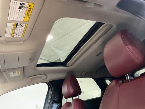 Used 2024 MAZDA CX-30 AWD 2.5 S w/ Preferred Package image 18