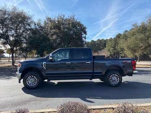Used 2022 Ford F250 XLT w/ XLT Premium Package image 7