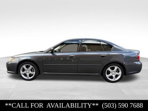Used 2009 Subaru Legacy 2.5i Special Edition AWD/4WD image 2