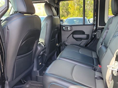 Used 2023 Jeep Wrangler Unlimited Rubicon 4xe w/ Steel Bumper Group image 9