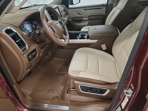 Used 2021 RAM 1500 Laramie image 12