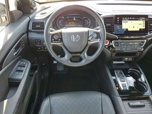 Used 2019 Honda Passport Touring image 13