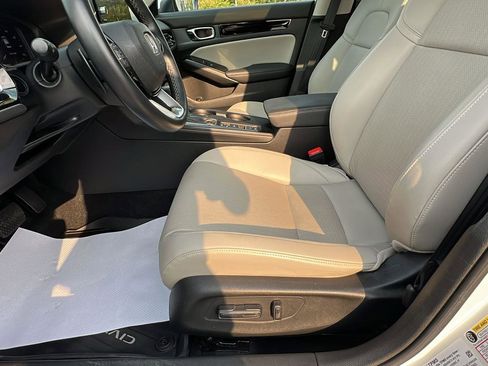 Used 2022 Honda Civic Touring image 23