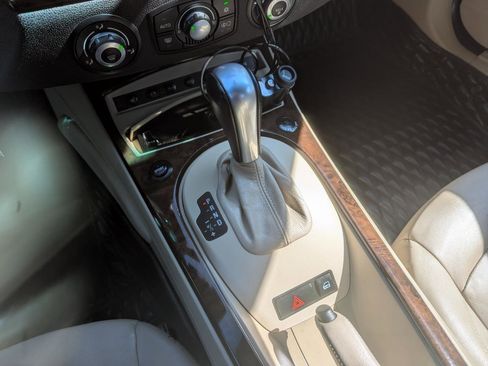Used 2008 BMW Z4 3.0i RWD image 25