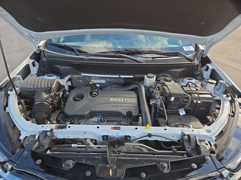 Certified 2022 Chevrolet Equinox RS w/ RS Leather Package image 17