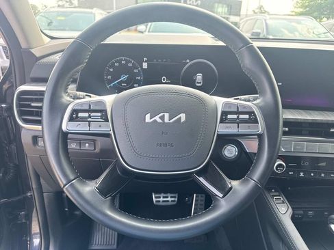 Used 2025 Kia Telluride SX FWD image 28