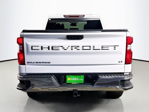 Used 2024 Chevrolet Silverado 1500 LT AWD/4WD image 8