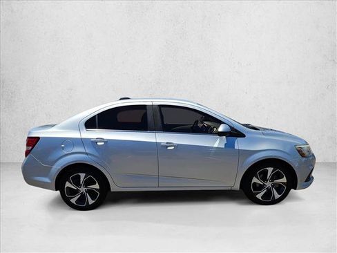 Used 2017 Chevrolet Sonic Premier FWD image 4