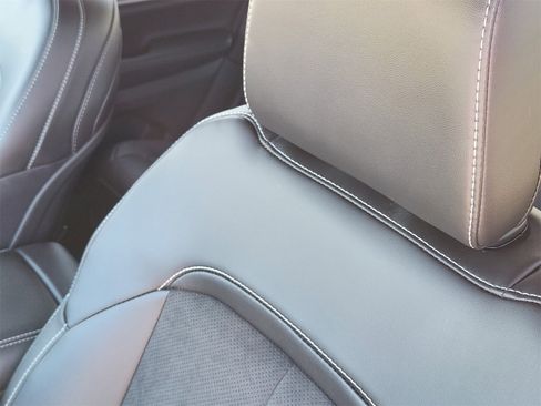 New 2026 Jeep Grand Cherokee Altitude image 15