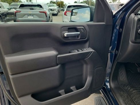 Certified 2023 Chevrolet Silverado 1500 Custom image 16
