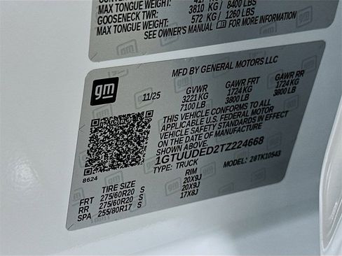 New 2026 GMC Sierra 1500 SLT image 33