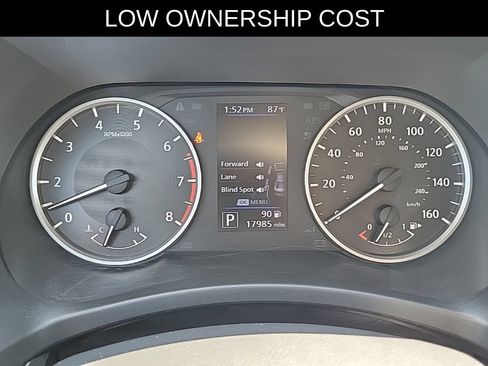 Used 2025 Nissan Sentra S FWD image 22