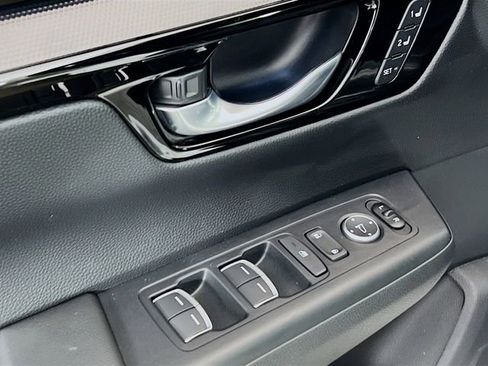 Certified 2023 Honda CR-V Sport Touring image 17