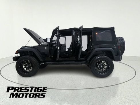 Used 2014 Jeep Wrangler Unlimited Sport w/ Quick Order Package 24S AWD/4WD image 11