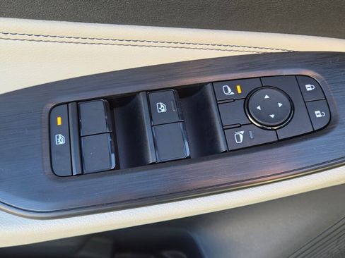 New 2026 Nissan Sentra SL w/ Floor Mat Package FWD image 22