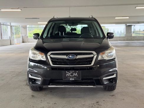 Used 2017 Subaru Forester 2.5i Premium w/ All-Weather Package AWD/4WD image 2