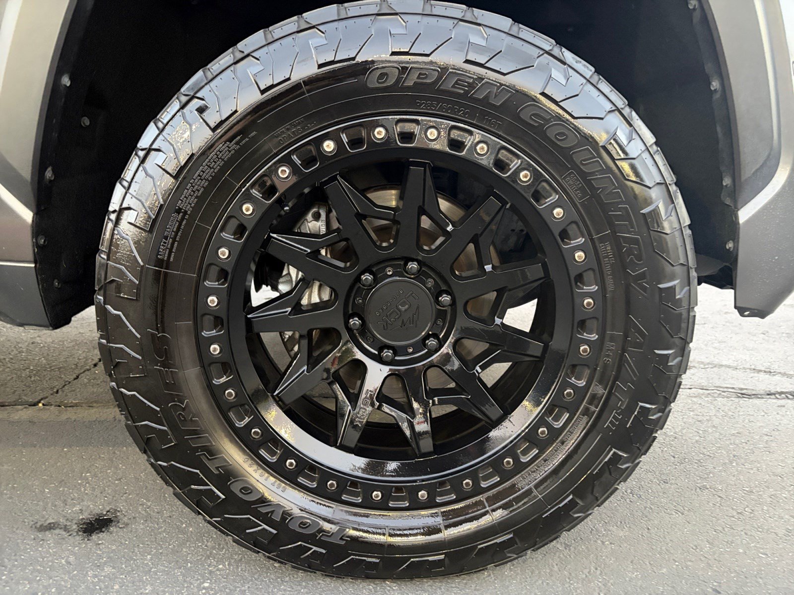 Used 2024 Toyota Tundra SR5 AWD/4WD image 30
