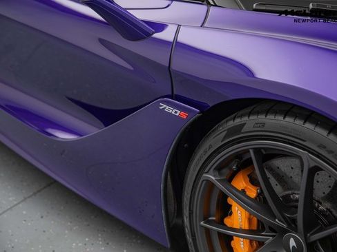 Used 2025 McLaren 750S Spider RWD image 4