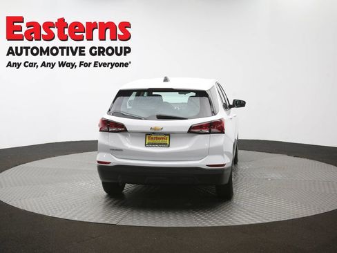 Used 2022 Chevrolet Equinox LS FWD image 36