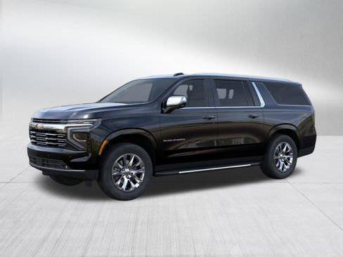 New 2026 Chevrolet Suburban Premier w/ Sun And Tow Package AWD/4WD image 2