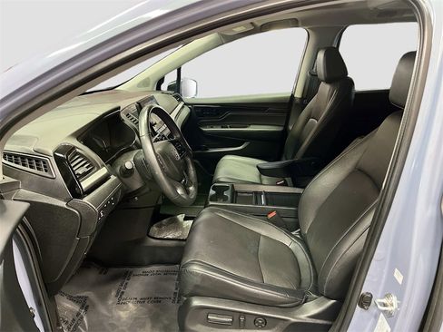 Used 2023 Honda Odyssey Touring image 21