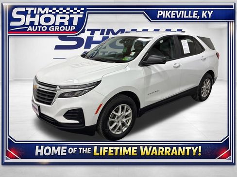 Used 2022 Chevrolet Equinox LS w/ LS Convenience Package AWD/4WD image 1