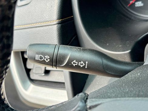 Used 2019 GMC Terrain SLE w/ Driver Convenience Package FWD image 25