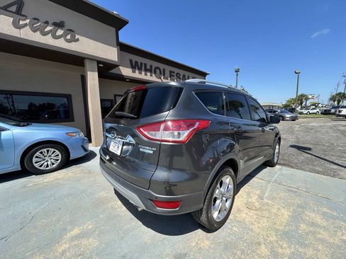 Used 2016 Ford Escape Titanium w/ Equipment Group 301A FWD image 5