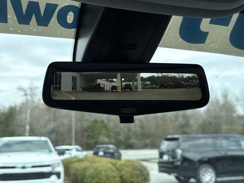 Used 2019 Chevrolet Traverse LT w/ LT Premium Package image 27