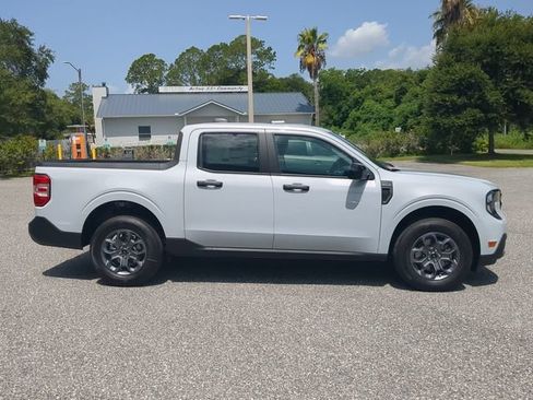 New 2026 Ford Maverick XLT w/ XLT Luxury Package FWD image 4