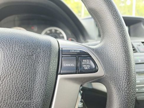 Used 2009 Honda Accord EX image 9
