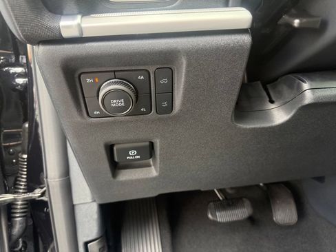 New 2026 Ford Expedition Active AWD/4WD image 16