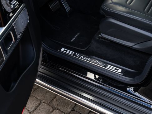 Used 2025 Mercedes-Benz G 580 w/ EQ Technology image 10