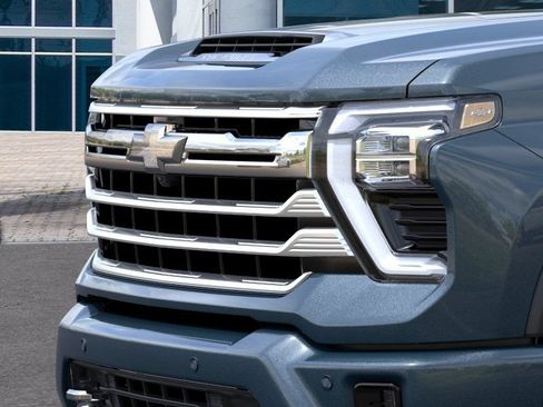 New 2026 Chevrolet Silverado 2500 High Country w/ High Country Premium Package AWD/4WD image 13