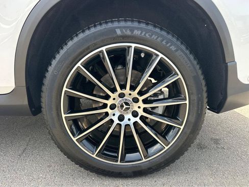 Used 2022 Mercedes-Benz GLC 300 image 14