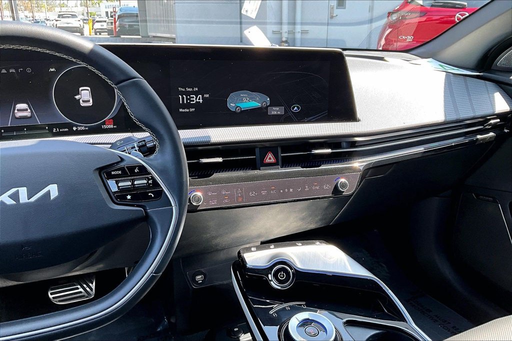 Used 2024 Kia EV6 GT-Line RWD image 10