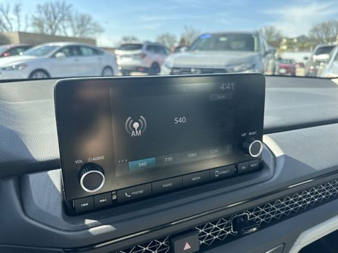 Certified 2023 Honda Accord LX image 25