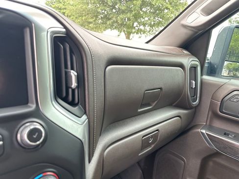 Used 2020 Chevrolet Silverado 3500 LTZ AWD/4WD image 21