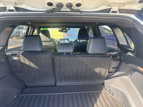 Used 2020 Toyota RAV4 XSE image 8