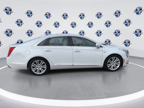 Used 2019 Cadillac XTS Luxury w/ Driver Awareness Package image 10