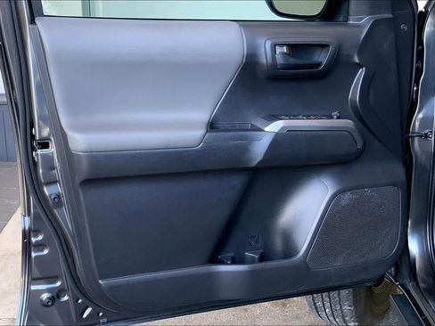 Used 2023 Toyota Tacoma SR5 AWD/4WD image 22