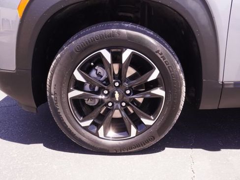 Used 2023 Chevrolet TrailBlazer LT w/ Convenience Package AWD/4WD image 36