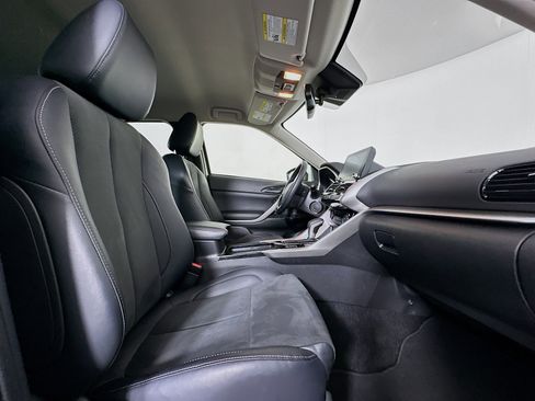 Used 2025 Mitsubishi Eclipse Cross SE image 31