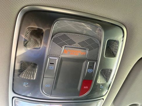 Used 2025 Genesis GV80 2.5T Standard AWD/4WD image 56
